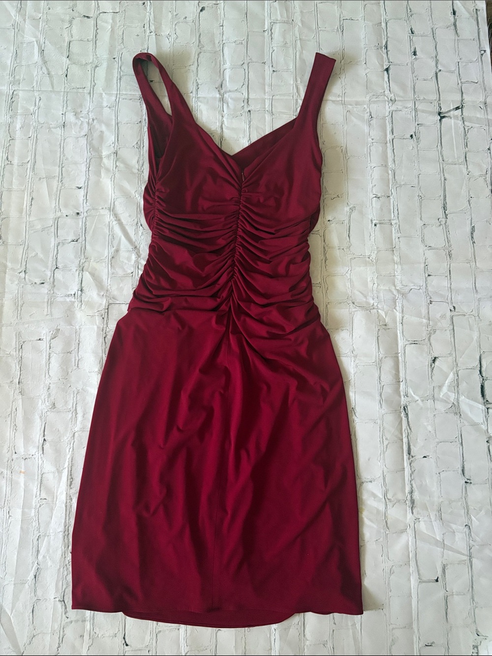 Laundry By Shelli Segal Cranberry Red Ruched Midi Dress - Picture 2 of 3